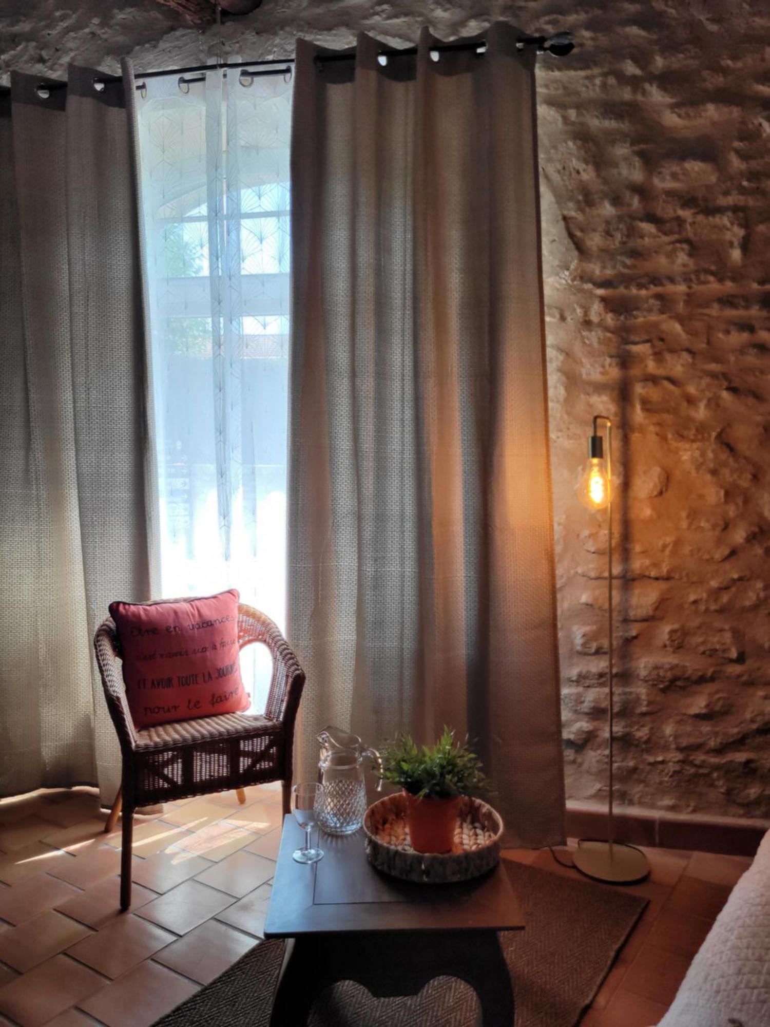 Provence Now Appartement Cabrières-dʼAvignon Kamer foto